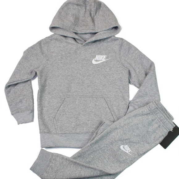 gray nike set